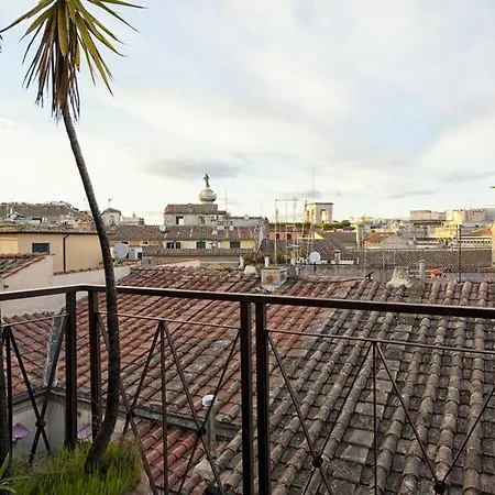 Pantheon Luxury Apartment *
